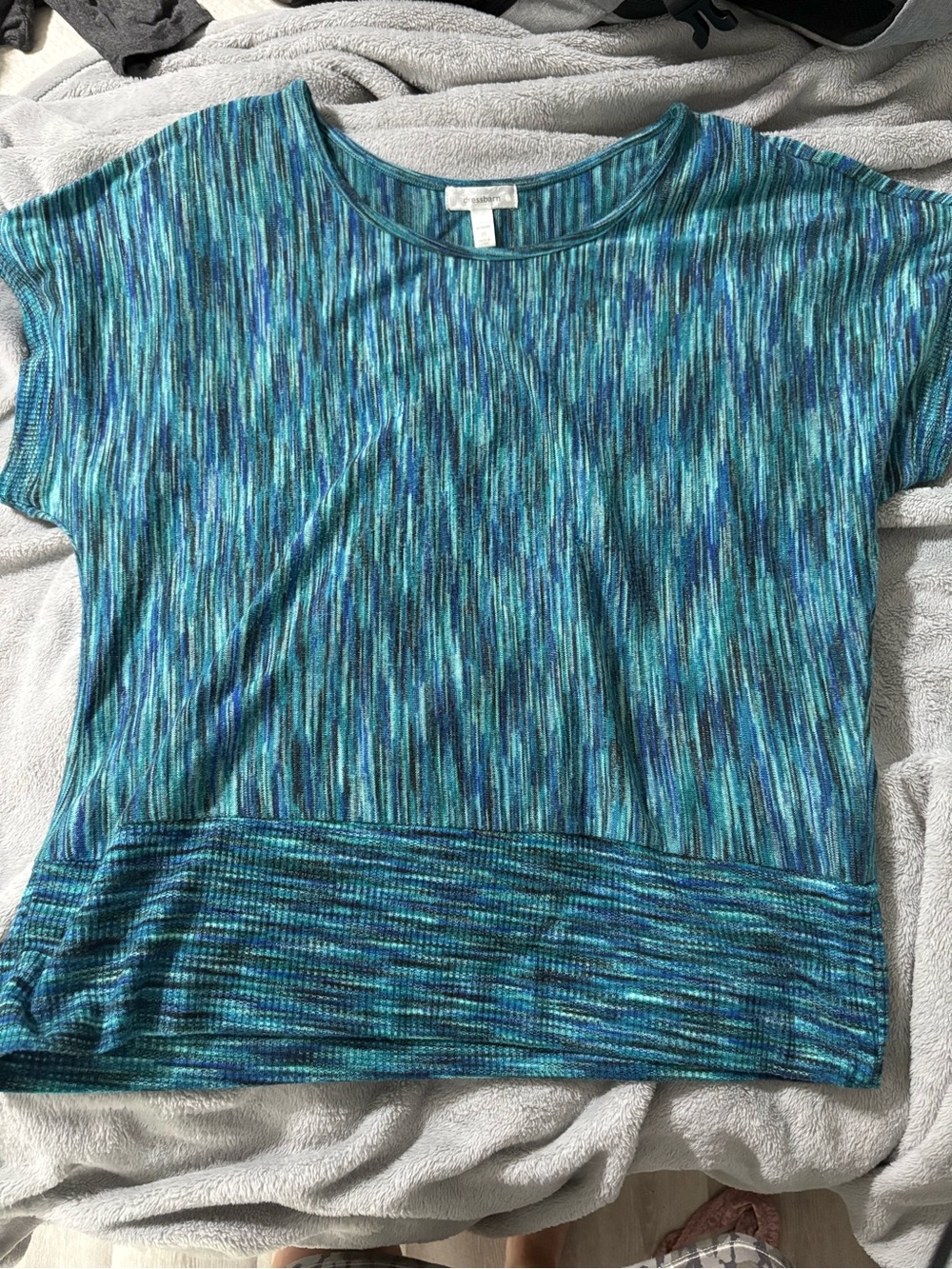 Dress Barn Teal and Blue Short Sleeve Crewneck Top